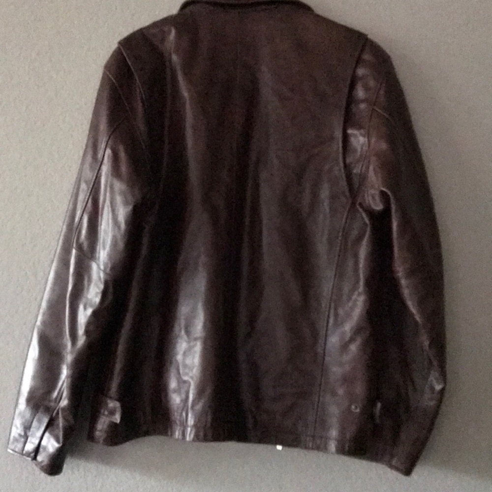 Leather jacket - Picture 2 of 2